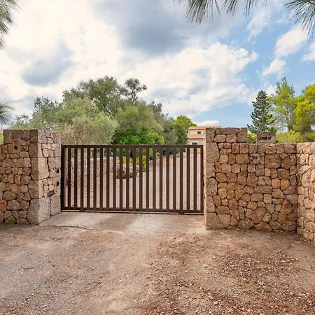 Апартаменти Embat By Sealand *